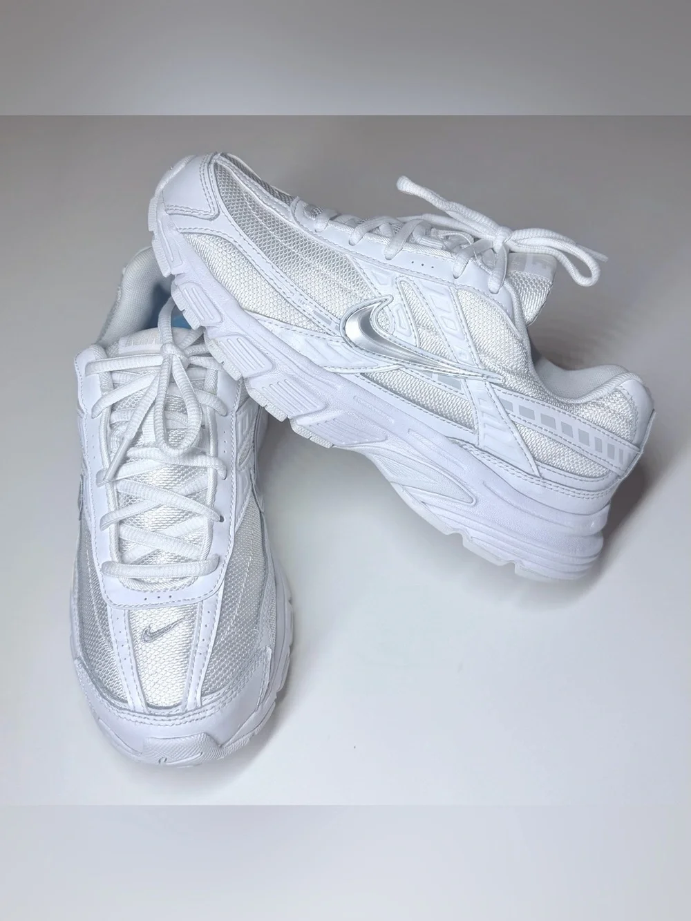 Nike Women's Initiator Athletic Shoes 'Tripe White' Size- 9